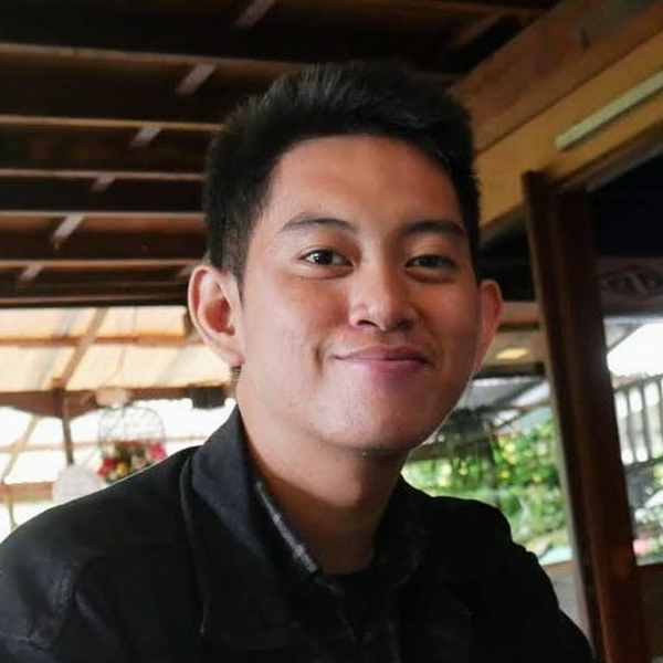 https://www.sacode.web.id/vicky-irmanto.png